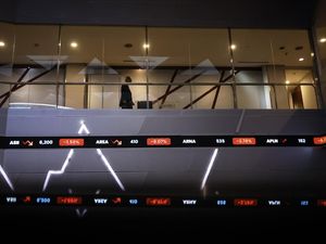 Pasar Sambut Positif Mundurnya Dirut BEI, c Rebound Usai 2 Hari Rontok