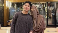 Kabar Bahagia dari Fiki Naki dan Tinandrose