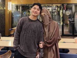 Kabar Bahagia dari Fiki Naki dan Tinandrose