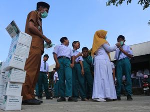 Kemendikdasmen Keluarkan Ketentuan Sekolah di Wilayah Terdampak Karhutla, Cek!