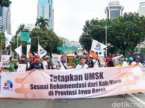 Ribuan Buruh Kembali Turun ke Jalan Protes soal UMP