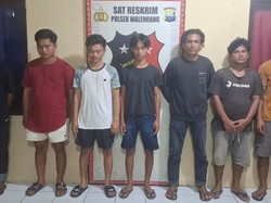 Tampang 7 Pemuda Luwu Siram Air Panas Ibu-2 Balitanya Usai Nyaris Disenggol