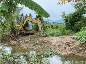 Normalisasi Sungai Roworejo Banyuwangi Demi Cegah Banjir Didukung PT BSI