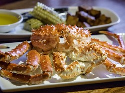 Viral Kasus Keracunan Lisa Mariana, Apa Itu Kepiting Alaska yang Terkenal Mahal?