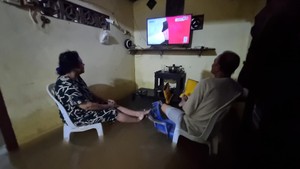 Warga Bidara Cina Jaktim Keluhkan Banjir 2 Hari Belum Surut