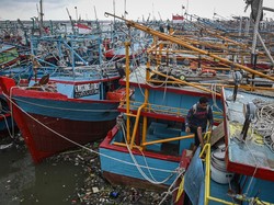 Bukan Masalah Izin, Ini Penyebab Kapal Numpuk di Muara Angke