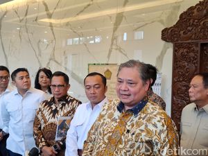 Pemerintah Siapkan Diskon Pesawat, Kereta Api hingga Tol saat Lebaran