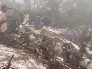 Video Pesawat Bawa Anggota DPR Kolombia Jatuh, Seluruh Penumpang Tewas