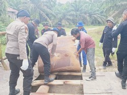 2 Jembatan di Siak Mulai Direnovasi, Warga Berterima Kasih ke Polda Riau