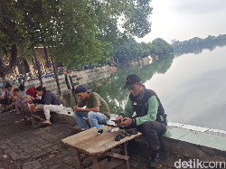 Teduhnya Situ Tipar, Spot Mancing Favorit di Depok dengan Umpan Gorengan