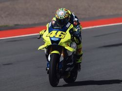 Perdana! Rossi Geber Motor di Sirkuit Mandalika