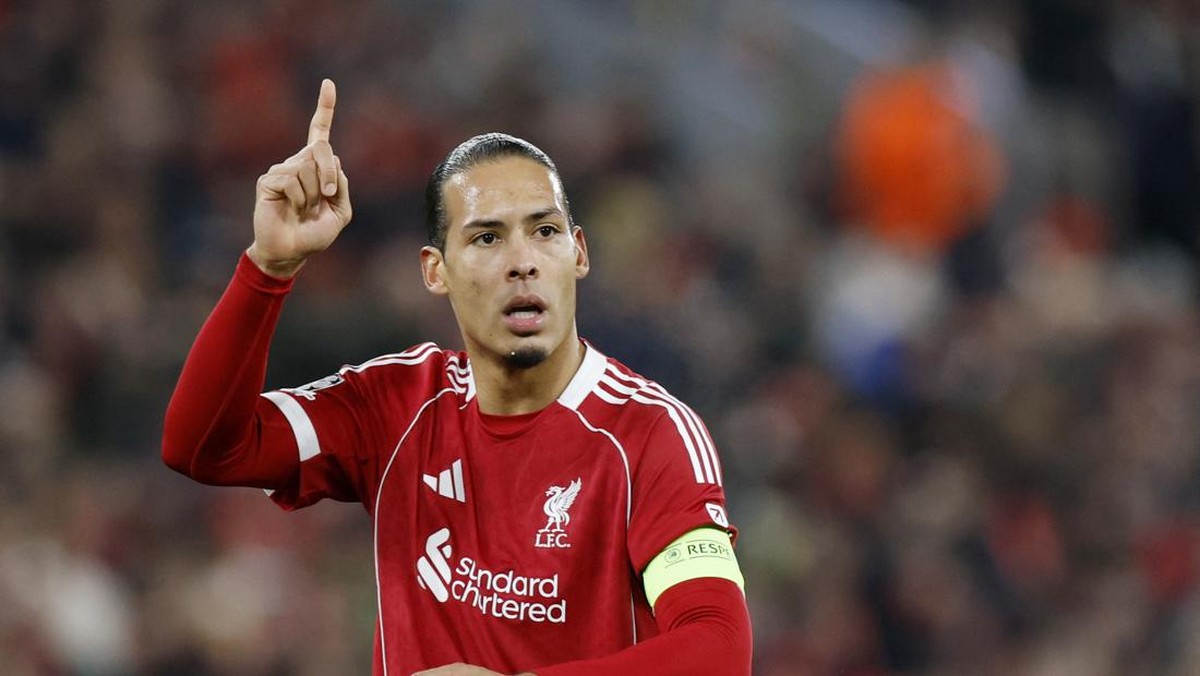 Virgil van Dijk bikin rekor baru usai mendonasikan tiga assist di Liga Champions. (Action Images via Reuters/Jason Cairnduff)