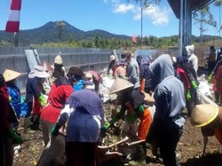 DPR RI Persoalkan Sampah di Sungai, Desak KemenLHK Turun Tangan