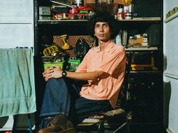 Kerinduan Mendalam hingga Waktu yang Tak Terulang, enau dan Ari Lesmana