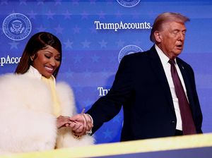 Nicki Minaj Dukung Donald Trump, Ungkap Kekecewaan