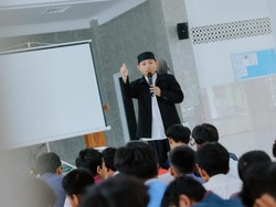 Pakar UMY soal Kenaikan Emas: Sesuai Nubuat Kembalinya Dinar dan Dirham