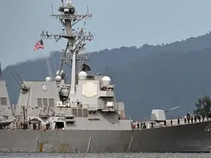 Timur Tengah Tegang, Kapal Perusak AS Tiba di Pelabuhan Israel