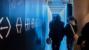 Intip Isi Pop Up Store EXO REVERXE THE WORLD di Seoul