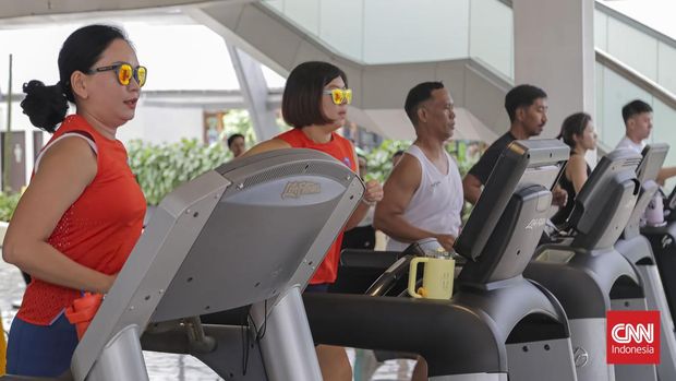 Suasana CNN Indonesia Wellnest Festival 2026 yang digelar di South Quarter l, Jakarta, Jumat (30/1/2026).CNN Indonesia Wellnest Festival 2026 bertujuan membantu masyarakat, khususnya para pekerja, untuk memeriksakan kesehatan di tengah padatnya aktivitas harian. Melalui konsep festival, edukasi kesehatan dikemas secara lebih dekat dan mudah diakses oleh berbagai kalangan. (CNN Indonesia/ Adhi Wicaksono)