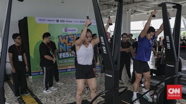 Suasana CNN Indonesia Wellnest Festival 2026 yang digelar di South Quarter l, Jakarta, Jumat (30/1/2026).CNN Indonesia Wellnest Festival 2026 bertujuan membantu masyarakat, khususnya para pekerja, untuk memeriksakan kesehatan di tengah padatnya aktivitas harian. Melalui konsep festival, edukasi kesehatan dikemas secara lebih dekat dan mudah diakses oleh berbagai kalangan. (CNN Indonesia/ Adhi Wicaksono)