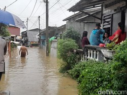 Wawalkot di Hadapan Komisi VIII DPR: 20 Tahun Sungai di Medan Tak Dinormalisasi