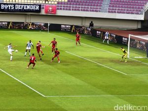 Persis Solo Tertinggal 0-1 dari Persib Bandung di Babak Pertama