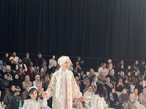 Zaskia & Shireen Sungkar Hadirkan Baju Lebaran Terinspirasi Catur & Broadway