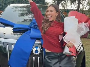 Dian Soediro Bangga Mimpi Punya Mobil Baru Terwujud, Beli BYD Denza