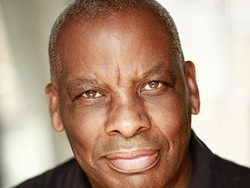 Syuting Death in Paradise Dihentikan Total Usai Don Warrington Alami Insiden