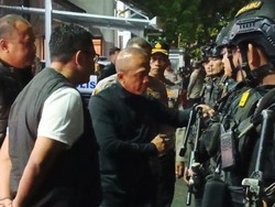 Kapolda Jabar Turun Gunung, Pimpin Patroli Cegah Geng Motor di Bandung