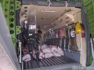 Mitigasi Bencana, Pemkab Bandung Tebar Bibit di Lahan Kritis via Udara