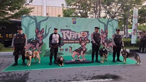 Polda Riau Gelar Pet Parade Kenang Reno Si Anjing K9 Pahlawan Kemanusiaan