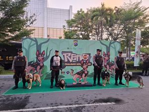 Polda Riau Gelar Pet Parade Kenang Reno Si Anjing K9 Pahlawan Kemanusiaan
