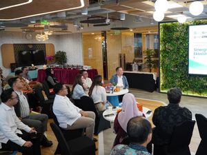 Petani-Nelayan Bisa Kembangkan Usaha Pakai Resi Gudang, Bagaimana Caranya?