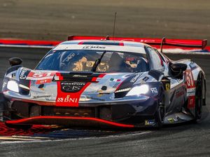 Asian Le Mans: Nasib Sial Sean dan AF Corse 51 di Race 3 Dubai