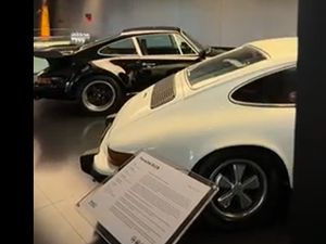 Video: Melihat Koleksi Mobil Klasik di Vault Automotive Museum Cipete