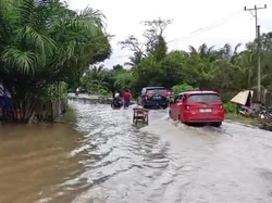Jalan Lintas di Muara Enim Sempat Buka Tutup, 174 Jiwa Terdampak Banjir