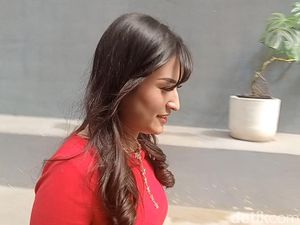 Kesibukan Angbeen Rishi Usai Cerai dari Adly Fairuz