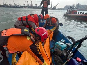 Jenazah Pekerja Tertimpa Kontainer di Pelabuhan Tanjung Perak Ditemukan