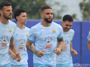 Peluang Debut Kurzawa dan Dion Markx di Laga Persib Vs Malut United