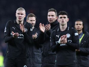 Arsenal Menjauh, Waktunya Man City Prioritaskan Kompetisi Lain?
