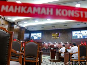 MK Bacakan 14 Putusan Uji Materiil UU, Semua Hakim Hadir