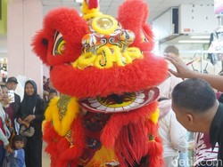 Barongsai dan Regenerasi: Kala Anak Muda Menjaga Seni Tradisi