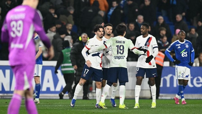 Strasbourg Vs PSG: Hakimi Kartu Merah, Les Parisiens Menang 2-1