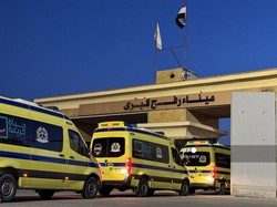 Pakai Ambulans, Korban Perang Palestina Tiba di Mesir Usai Rafah Dibuka Lagi