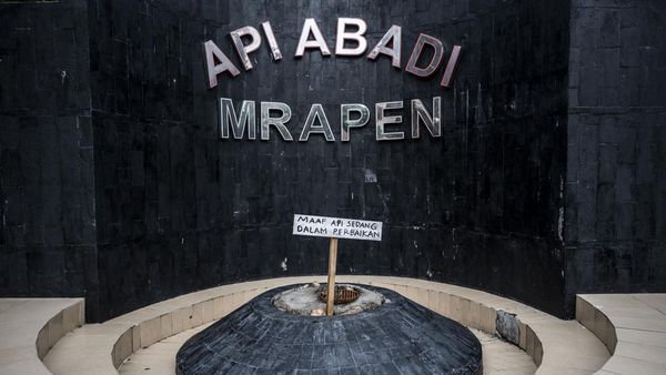 Fenomena Langka, Api Abadi Mrapen di Grobogan Padam