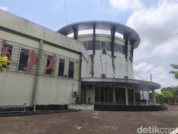 GOR di Kompleks Api Abadi Mrapen Tak Terawat, Pemprov Buka Opsi Naming Rights