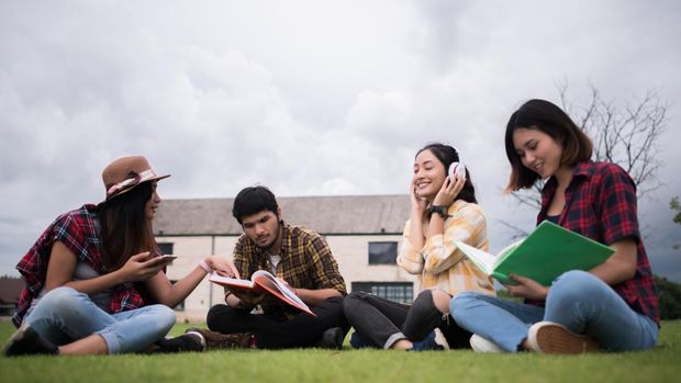 Ilustrasi jurusan kuliah, belajar, belajar kelompok, mahasiswa