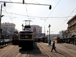 Trem Kecepatan Tinggi Tabrak Bangunan di Milan, 1 Orang Tewas-20 Terluka