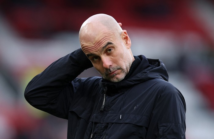 Tumben Senyum, Guardiola